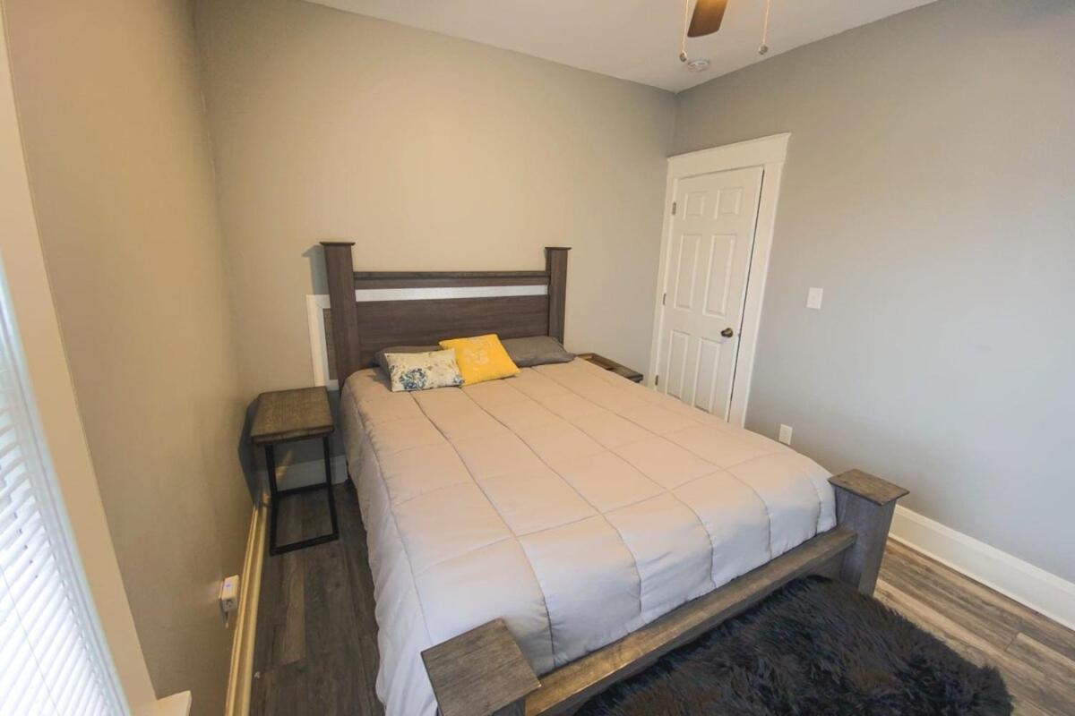 Large 6Br, 2 Bath In Niagara Falls Eksteriør billede