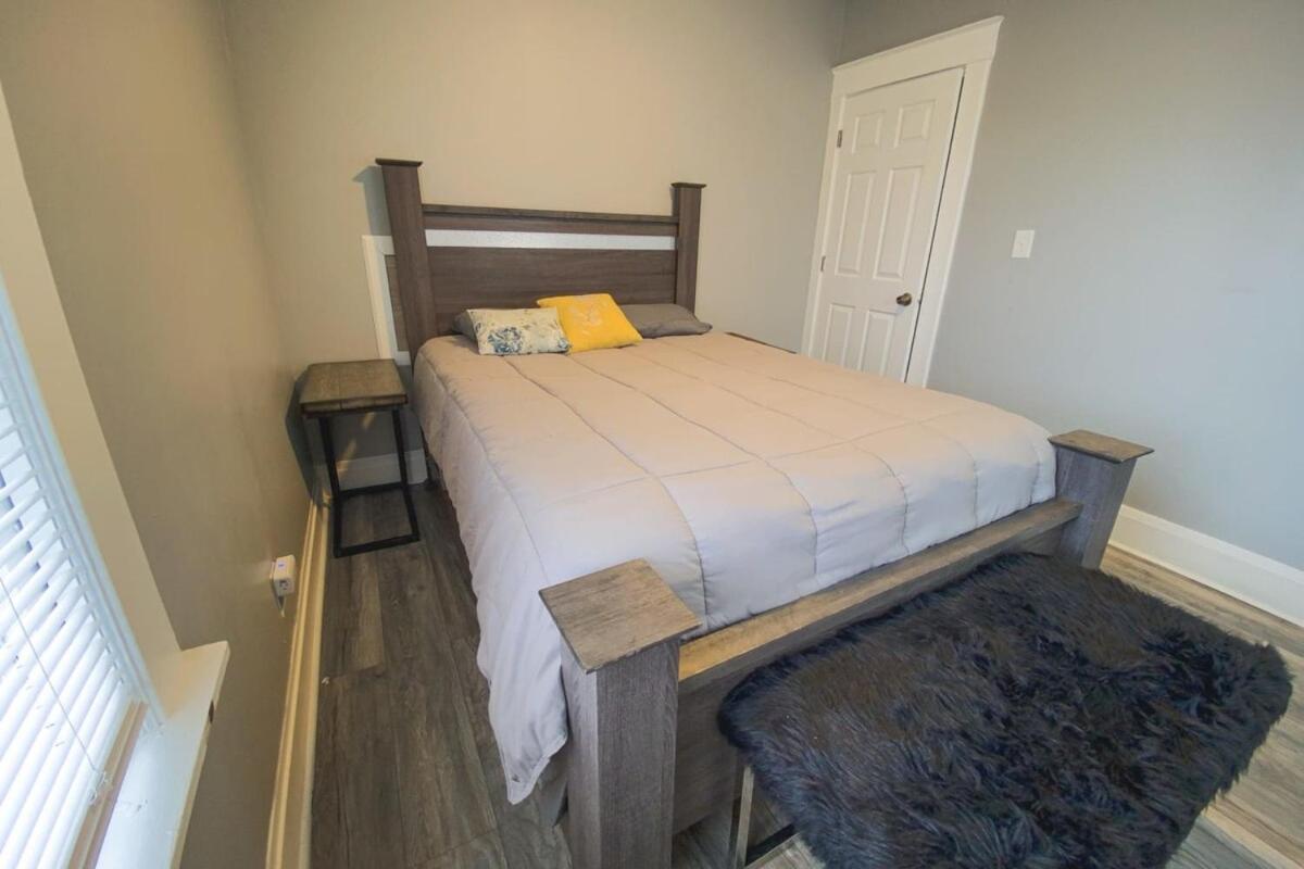 Large 6Br, 2 Bath In Niagara Falls Eksteriør billede