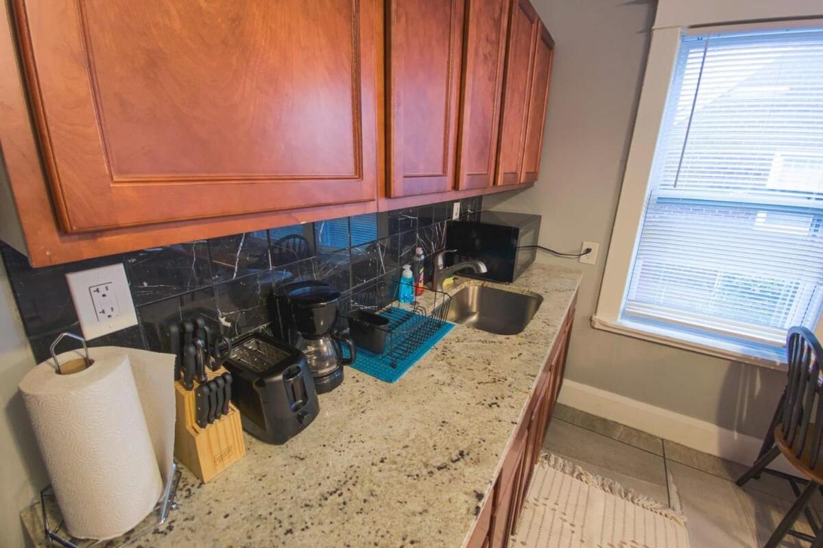 Large 6Br, 2 Bath In Niagara Falls Eksteriør billede